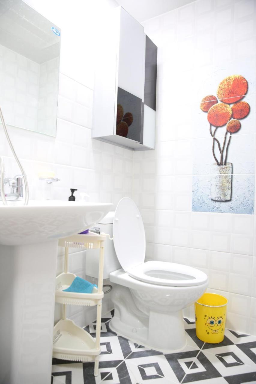 Coco Capsule Guesthouse Пусан Экстерьер фото